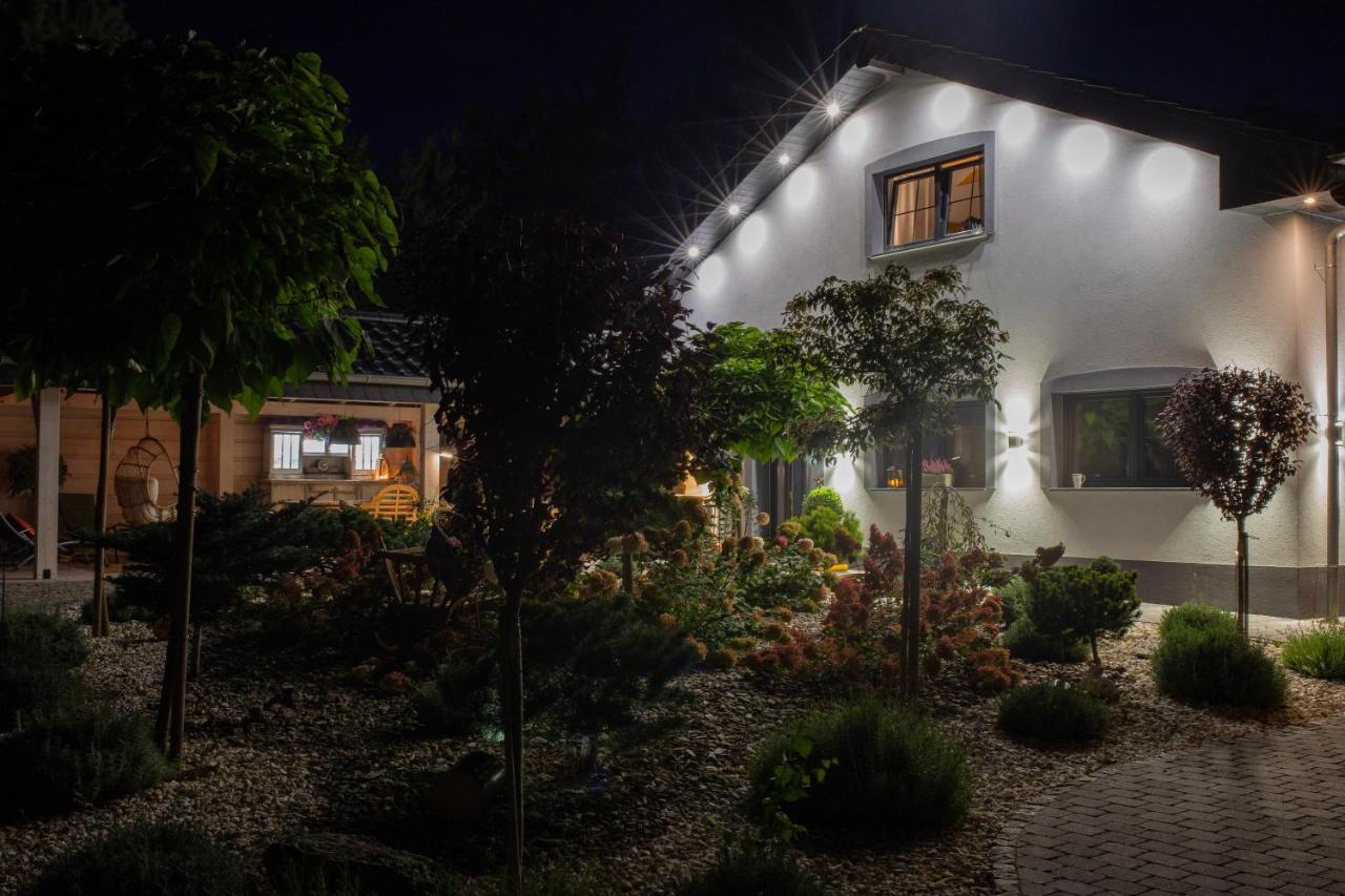 בולסלאביש Hortus Apartament Z Klimatyzacja מראה חיצוני תמונה
